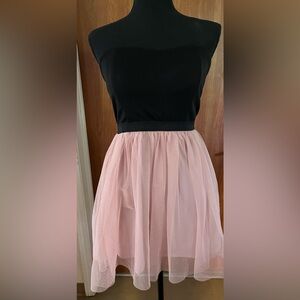 Vintage Wet Seal Strapless dress.👗